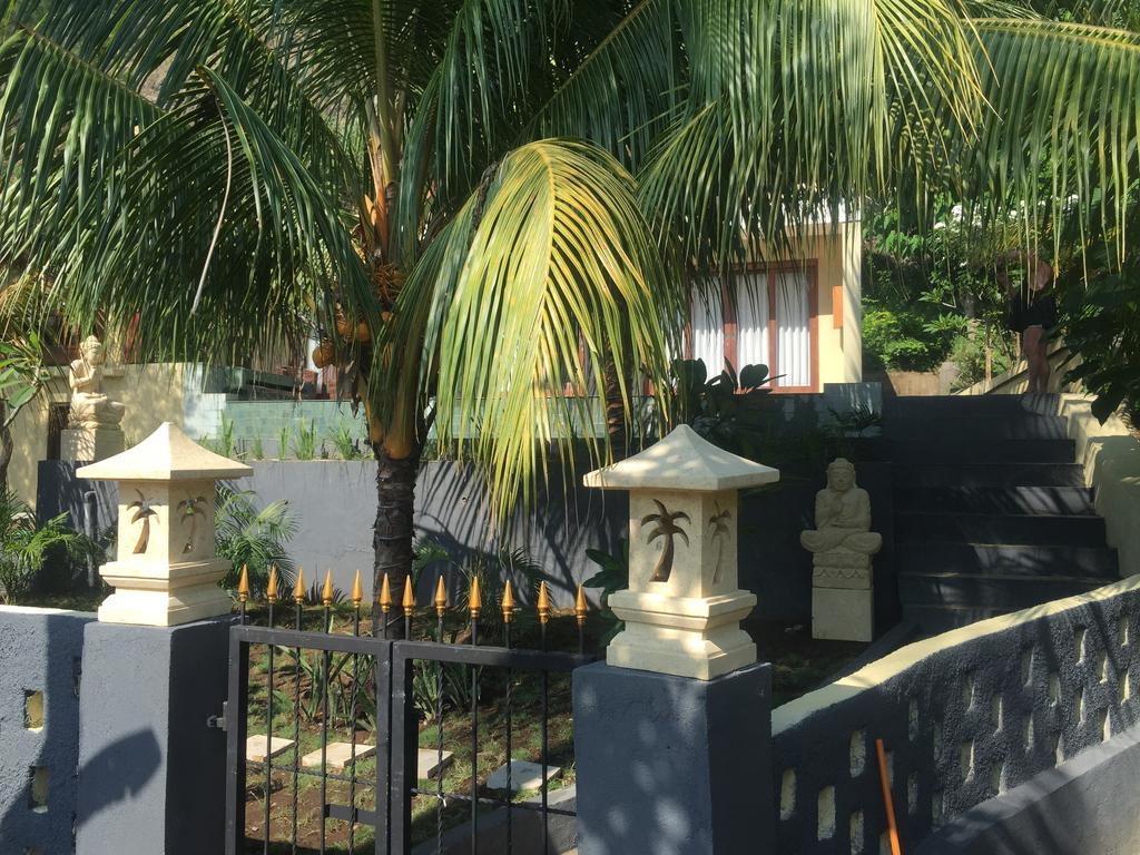 Nipah Villas Senggigi Exterior foto